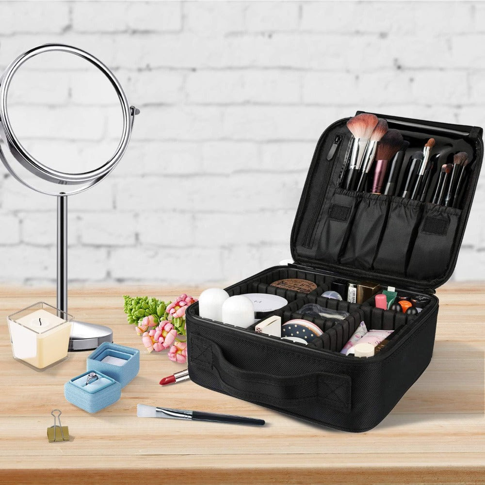 Geanta Organizatore Machiaj, pentru Depozitare Produse Cosmetice si Manichiura, Compartimente Ajustabile, Inchidere Fermoar Dublu, Impermeabila, Maner Transport, din Poliester Oxford 1680D, 26 x 22.5 x 9 cm, Negru