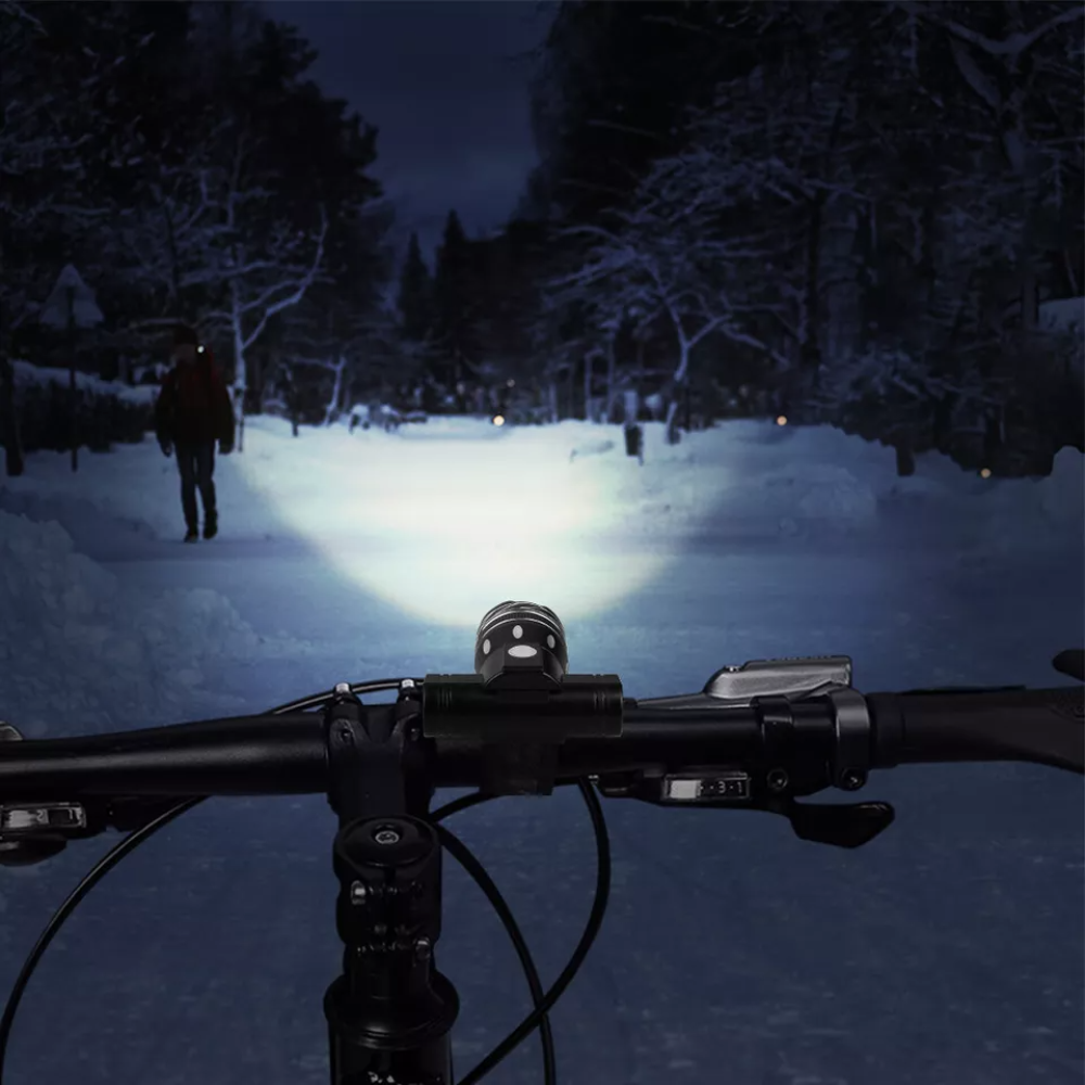 Set Lumini Bicicleta Fata/Spate, 3 Moduri de Iluminare LED, Maner Rotativ 360°, Zoom, Rezistent la Apa IPX6, Far si Stop, Acumulator Reincarcabil, Instalare Usoara, Cablu USB Inclus, Negru