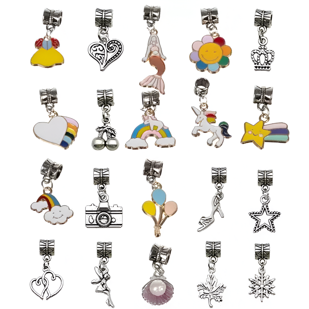 Set Realizare Bratari Colorate, Contine Diverse Pandantive si Margele, 4 Bratari, 70 Piese, Dezvolta Abilitatile Manuale, Portabil, Cutie Depozitare Inclusa, Multicolor