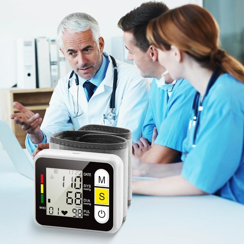 Tensiometru de Incheietura, Afisaj LED cu Caractere Mari, Auto-Masurare, Detectare Puls Neregulat, Validat Clinic, Oscilometric, Memorie pentru Ultima Valoare Masurata, Manseta Reglabila, Portabil, Carcasa de Protectie Inclusa, Multicolor