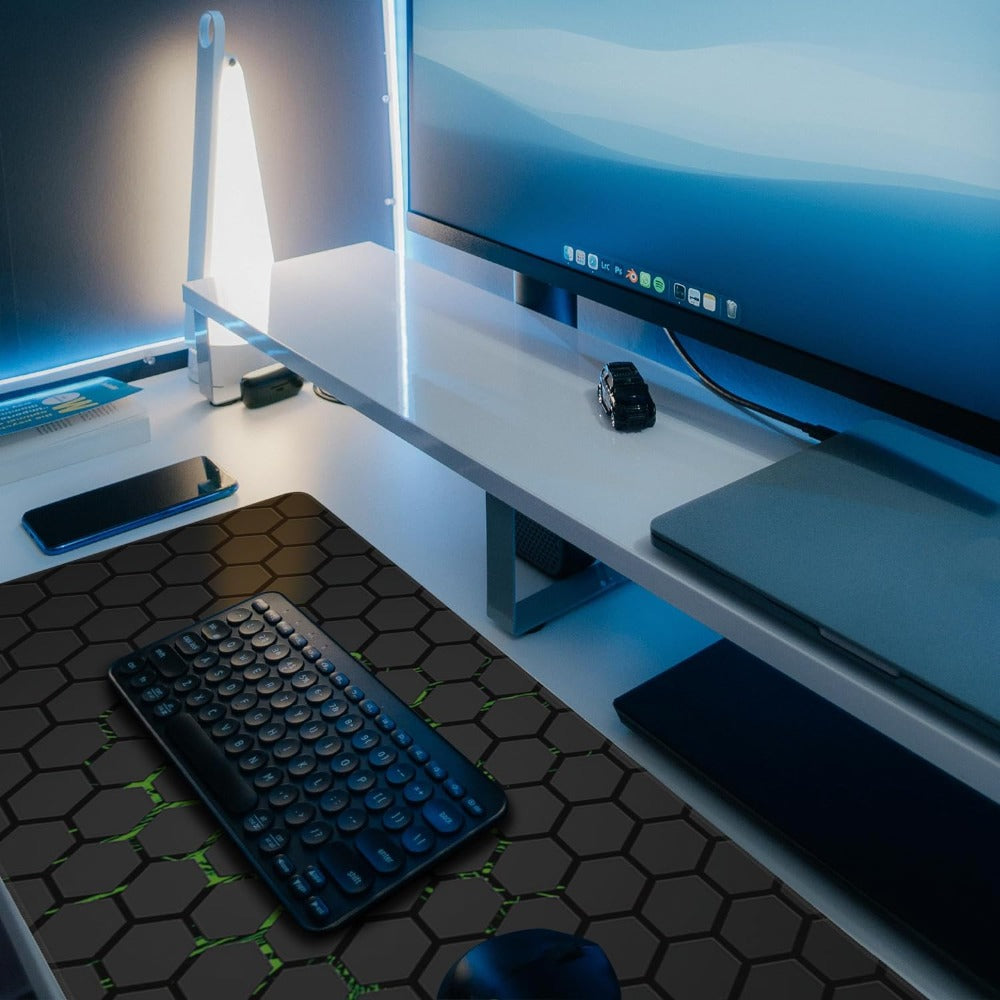 Mousepad Mare Cauciucat pentru Gaming, Birou, Office, Antiderapant, Cusaturi Anti-Rupere, Waterproof, model Honeycomb, 80 x 30cm, Negru/Verde